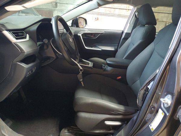 2023 TOYOTA RAV4 — DENT