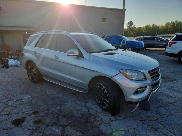 2014 MERCEDES-BENZ ML — Passenger 3/4