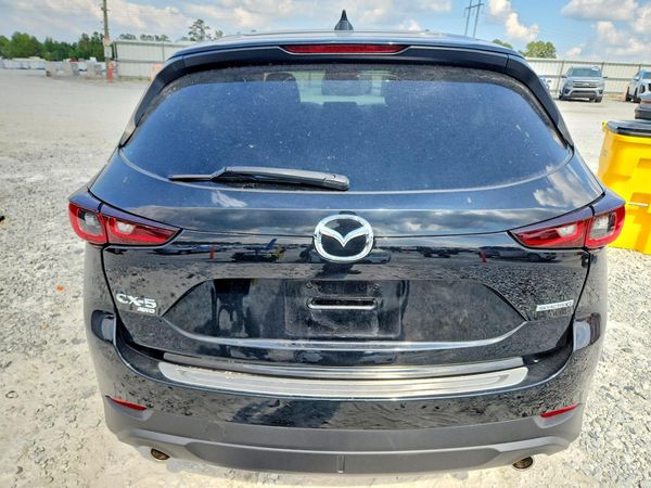 2022 MAZDA CX-5 Premium Package