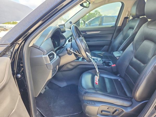 2022 MAZDA CX-5 Premium Package