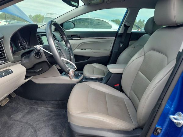 2018 HYUNDAI ELANTRA — DENT