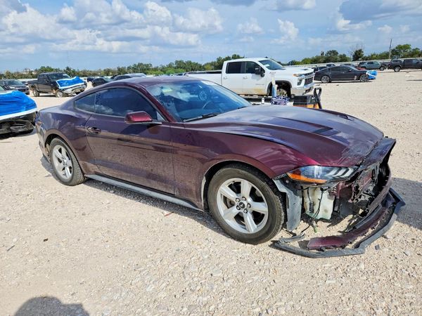2018 FORD MUSTANG — Passenger 3/4