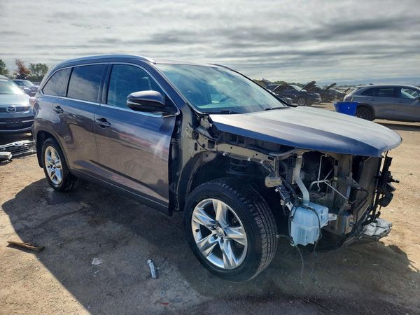 2015 TOYOTA HIGHLANDER Base/Hybrid — Passenger 3/4