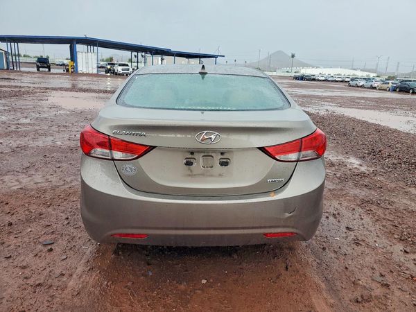 2013 HYUNDAI ELANTRA — DIRR
