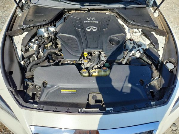 2023 INFINITI Q50 Luxe — Engine bay