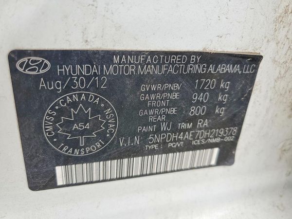2013 HYUNDAI ELANTRA — VINS
