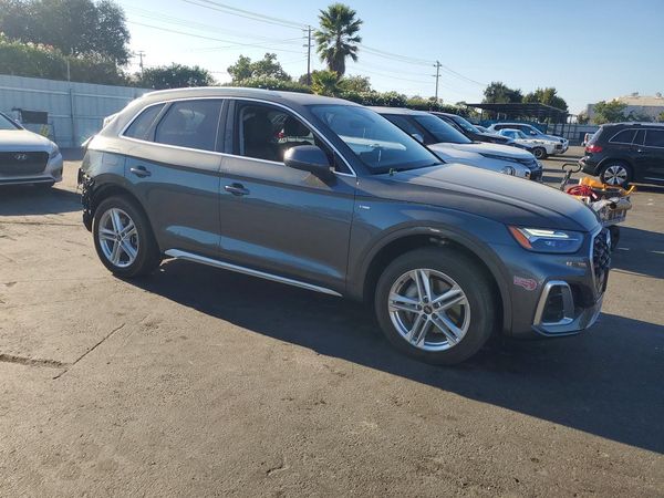 2023 AUDI Q5 E — Passenger 3/4