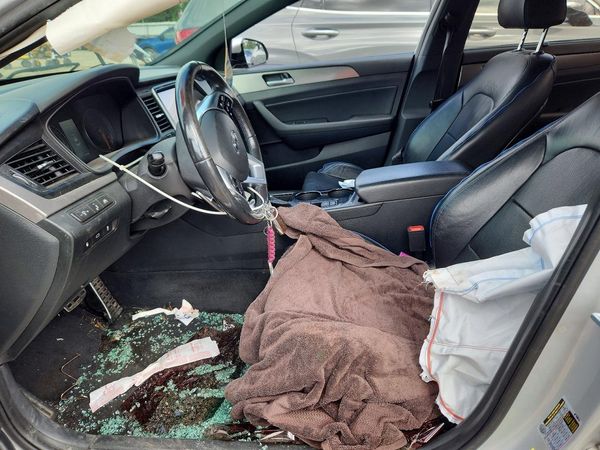 2019 HYUNDAI SONATA — DENT