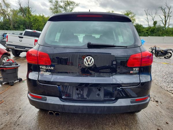 2017 VOLKSWAGEN TIGUAN