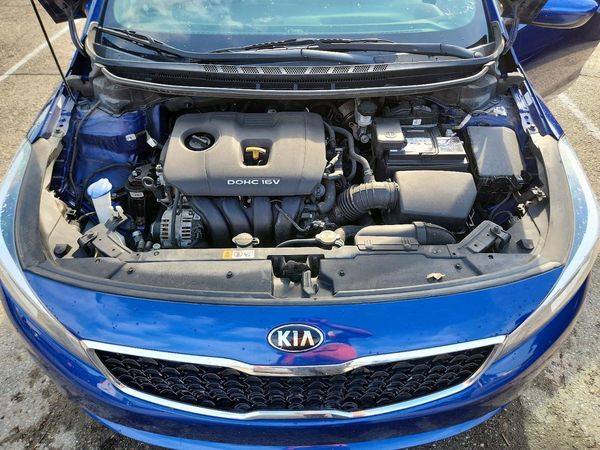 2018 KIA FORTE LX Base