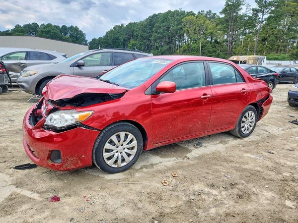 2013 TOYOTA COROLLA — DSFA — Front 3/4
