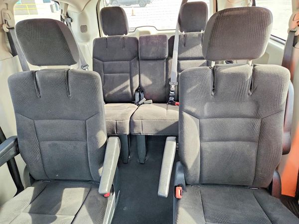 2018 DODGE GRAND CARAVAN SE