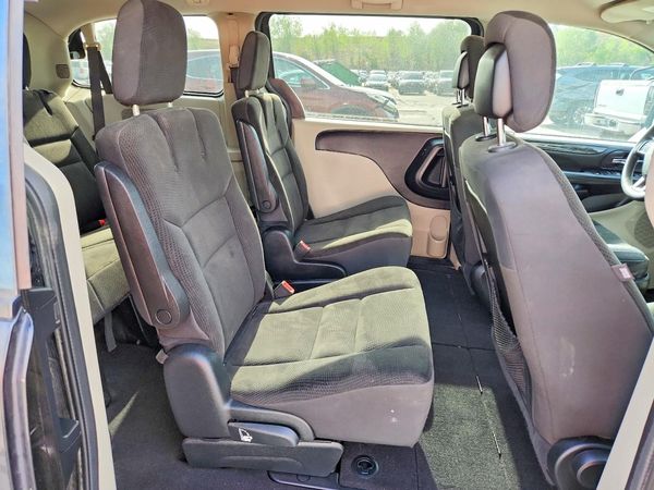 2018 DODGE GRAND CARAVAN SE