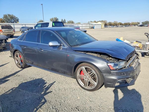 2016 AUDI S4 — Passenger 3/4