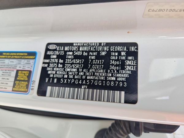 2016 KIA SORENTO L / LX