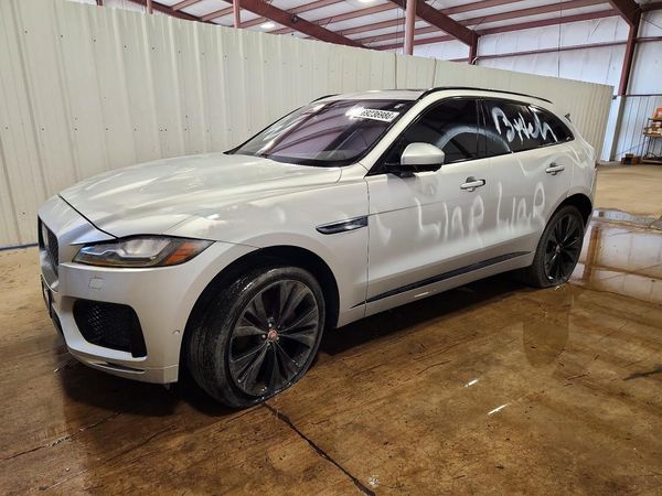 2017 JAGUAR F-PACE