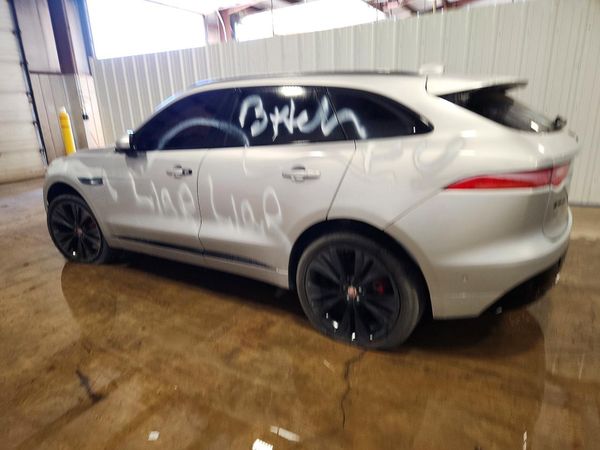 2017 JAGUAR F-PACE