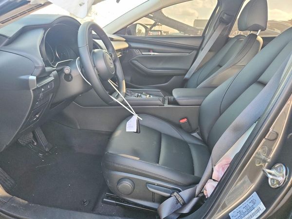 2026 MAZDA 3 — DENT