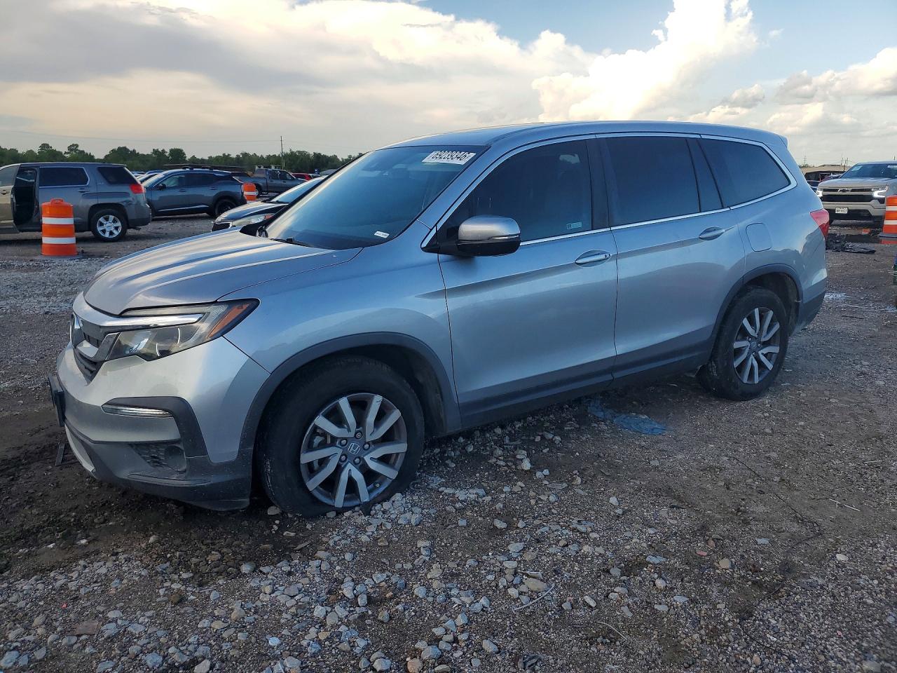 2021 HONDA PILOT — Front 3/4