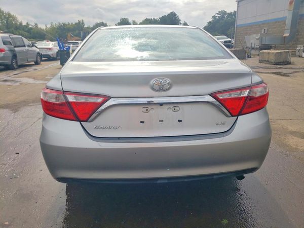 2016 TOYOTA CAMRY — DIRR