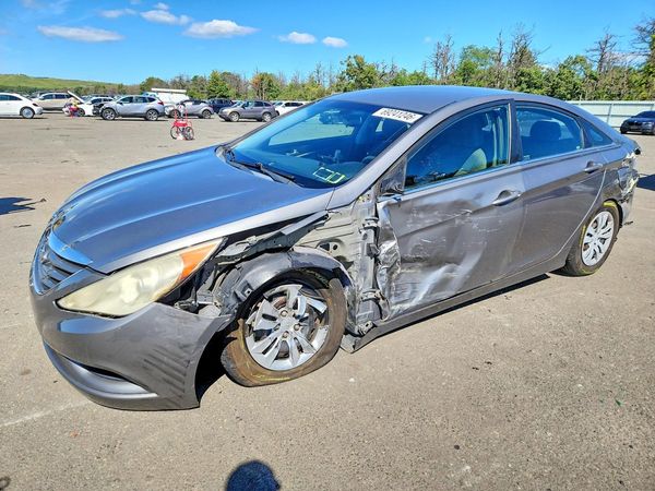 2012 HYUNDAI SONATA — DSFA — Front 3/4