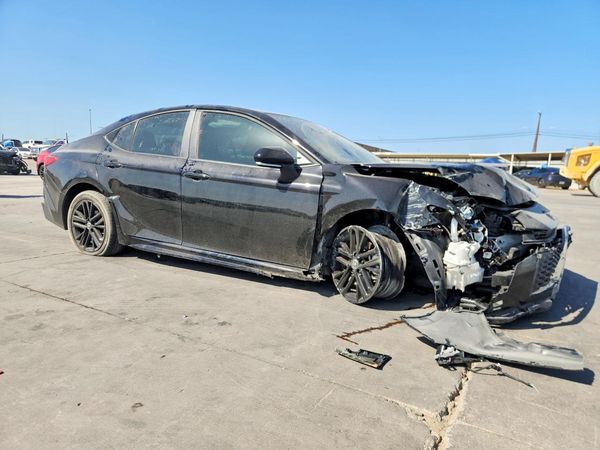 2026 TOYOTA CAMRY — Passenger 3/4