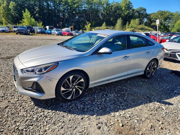 2018 HYUNDAI SONATA — Front 3/4