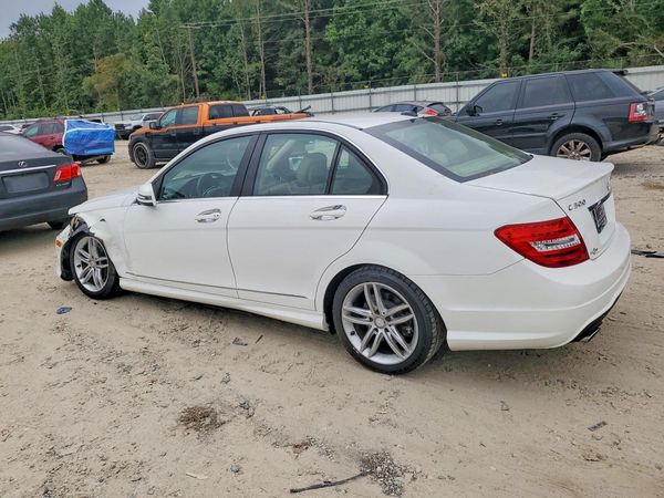 2013 MERCEDES-BENZ C C300 — DSRA
