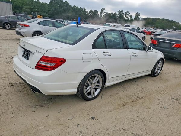 2013 MERCEDES-BENZ C C300 — PSRA