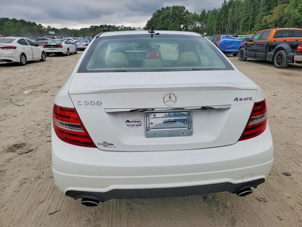 2013 MERCEDES-BENZ C C300 — DIRR