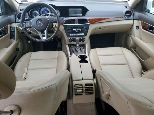 2013 MERCEDES-BENZ C C300 — CKPT