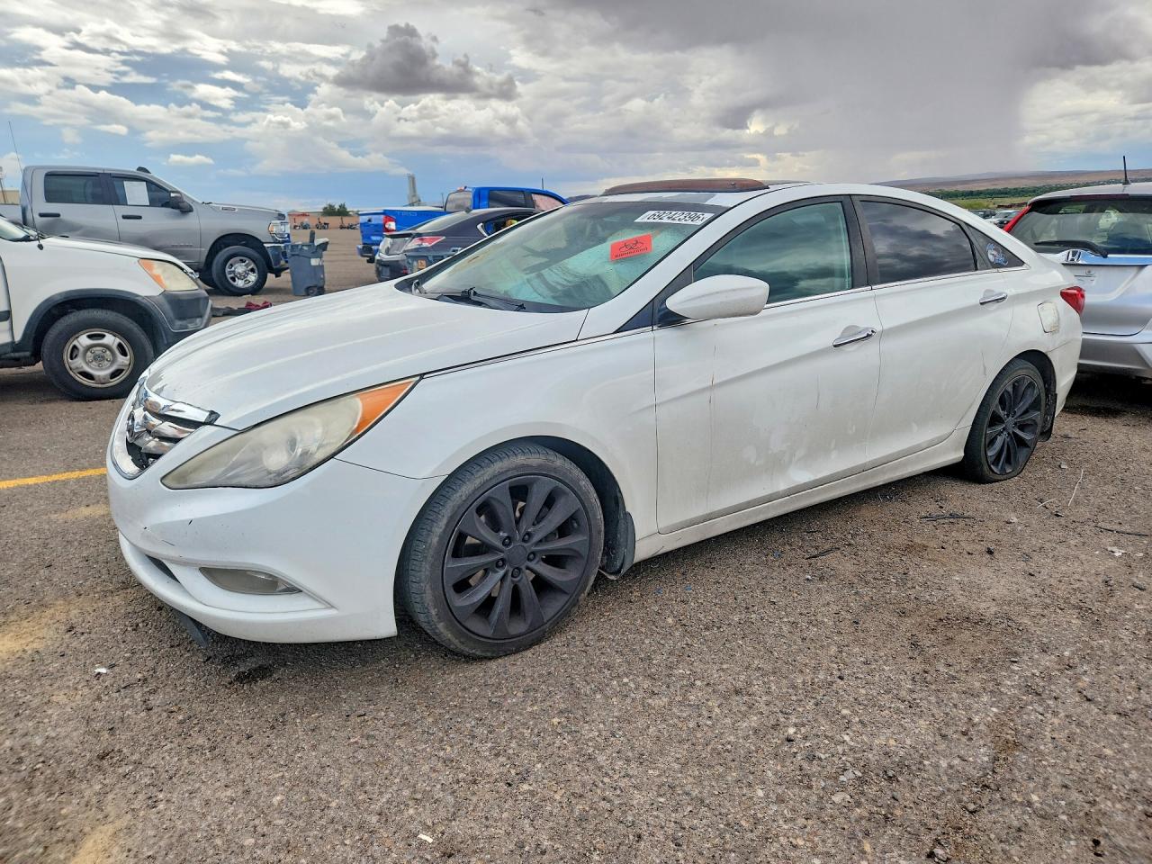 2012 HYUNDAI SONATA Middle level