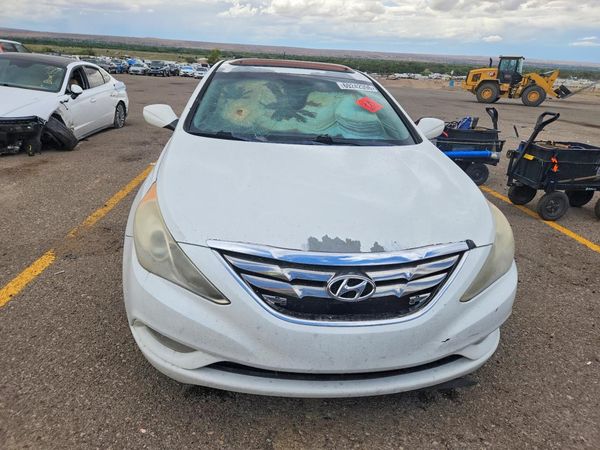 2012 HYUNDAI SONATA Middle level