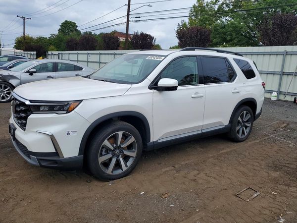 2025 HONDA PILOT — Front 3/4