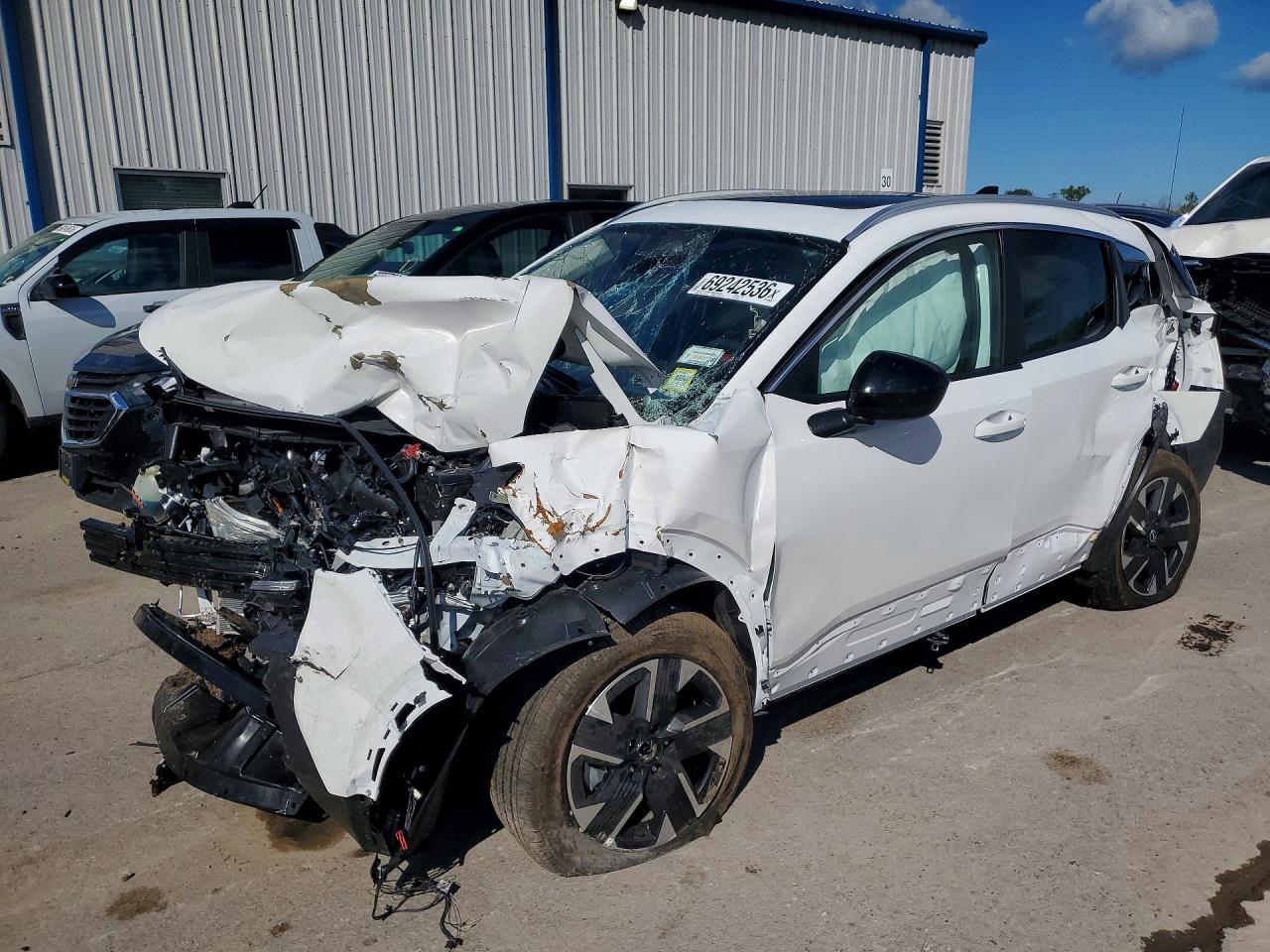2026 NISSAN KICKS SV — Front 3/4