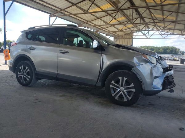 2016 TOYOTA RAV4 — Passenger 3/4