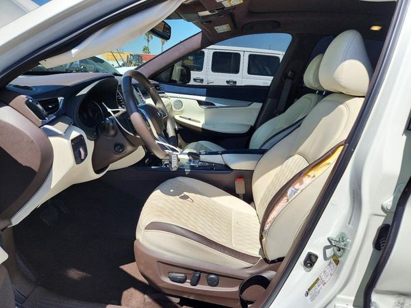 2021 INFINITI QX50 — DENT