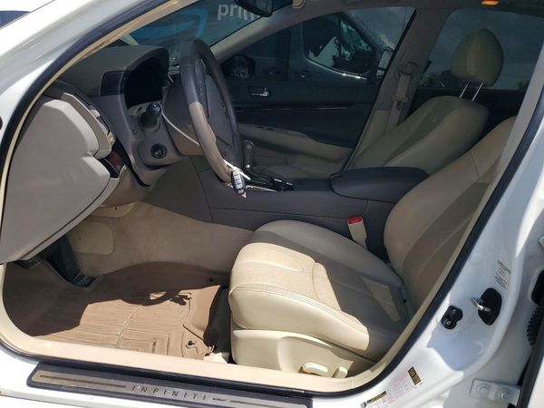 2013 INFINITI G37 — DENT