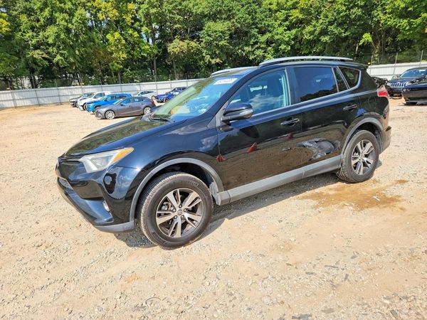 2016 TOYOTA RAV4 XLE (M Grade) — Front 3/4