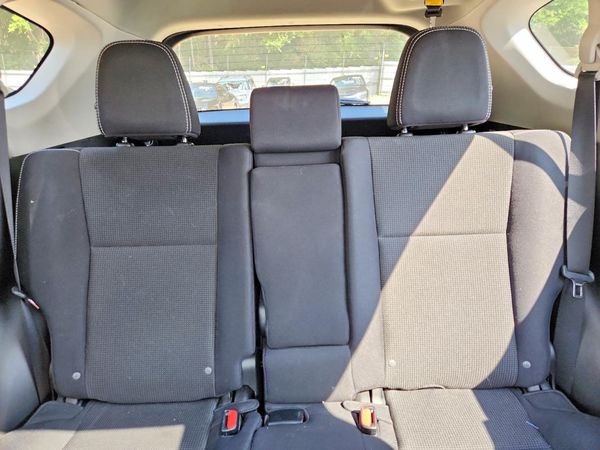 2016 TOYOTA RAV4 XLE (M Grade) — SUVN