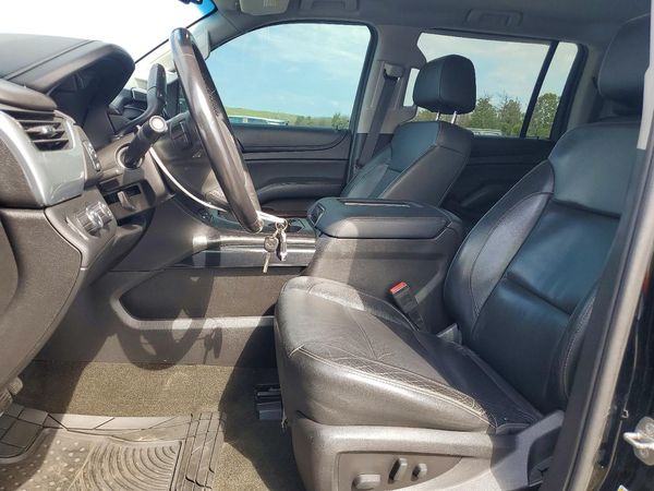 2018 CHEVROLET SUBURBAN LT — DENT