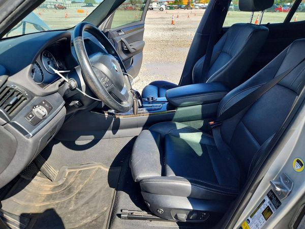 2013 BMW X3 xDrive28i — DENT