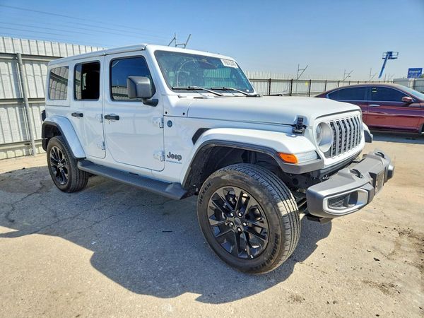 2025 JEEP WRANGLER — Passenger 3/4