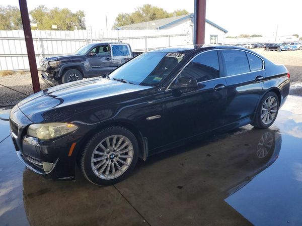 2013 BMW 535 — Front 3/4