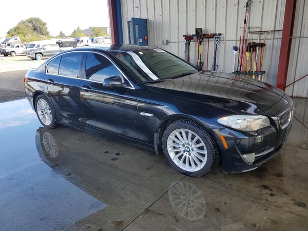 2013 BMW 535 — Passenger 3/4