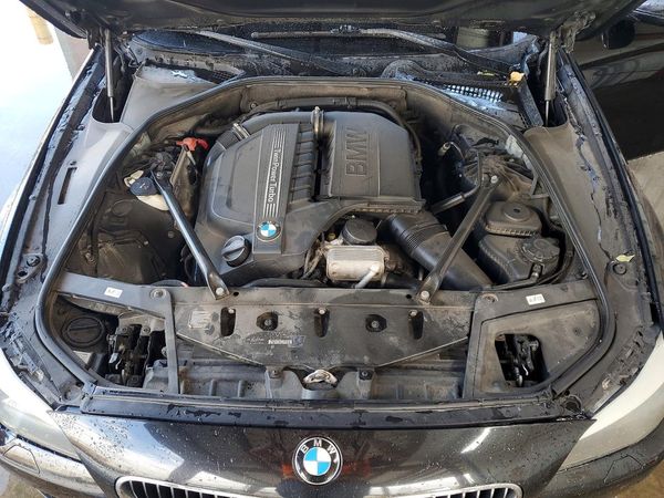 2013 BMW 535 — Engine bay