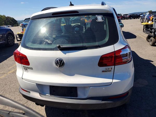 2017 VOLKSWAGEN TIGUAN
