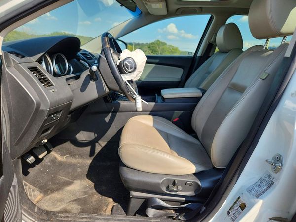 2013 MAZDA CX-9 Touring/GS — DENT