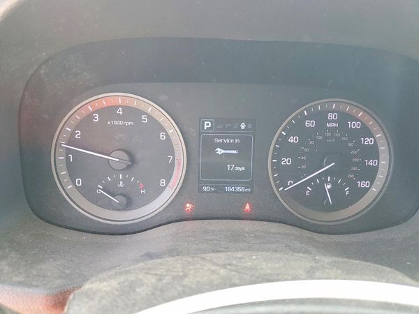 2016 HYUNDAI TUCSON