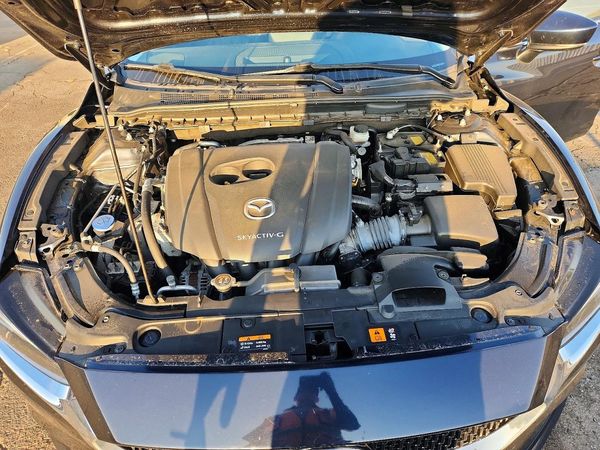 2021 MAZDA 6 Touring — Engine bay